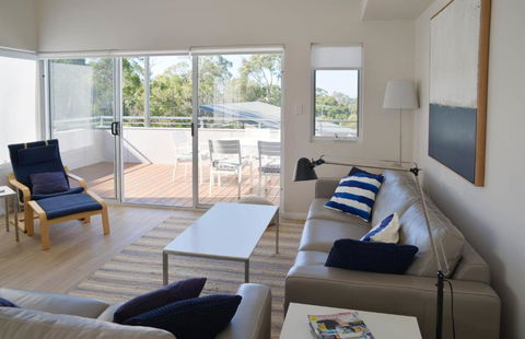 The Villa Dunsborough - Port Augusta Accommodation 2