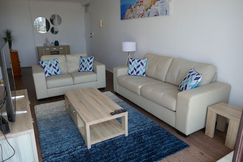 Queensleigh Apartment - Port Augusta Accommodation 5