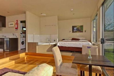 The Mussel Boys - Port Augusta Accommodation 0