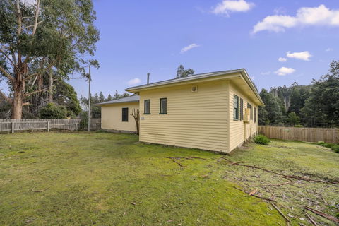 Giants Table And Cottages - Port Augusta Accommodation 0