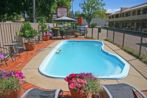 Hermitage Motor Inn - Port Augusta Accommodation 3