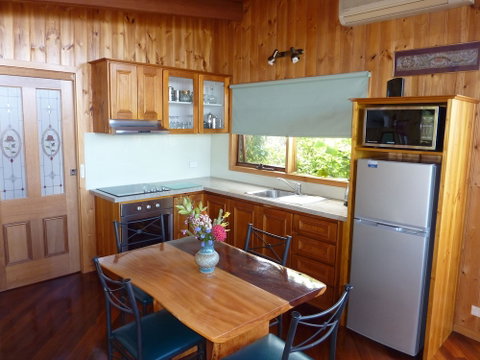 The Boomerangs - Port Augusta Accommodation 3