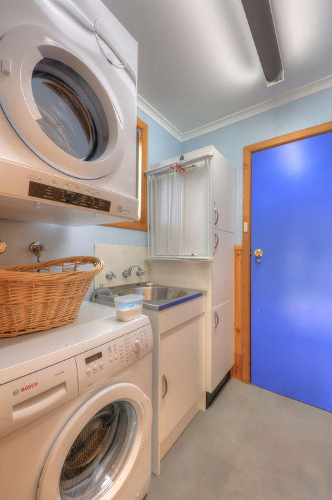 Derwent Bridge Chalets & Studios - Port Augusta Accommodation 2