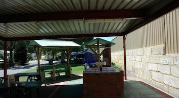 Acclaim Kingsway Tourist Park - Port Augusta Accommodation 4