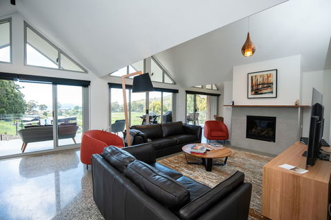 Adventure Bay Retreat - Port Augusta Accommodation 6