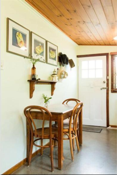 Sinnamons Cottage - Port Augusta Accommodation 4