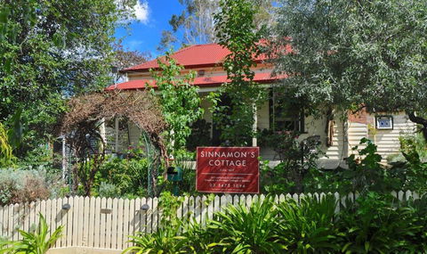 Sinnamons Cottage - Port Augusta Accommodation 6