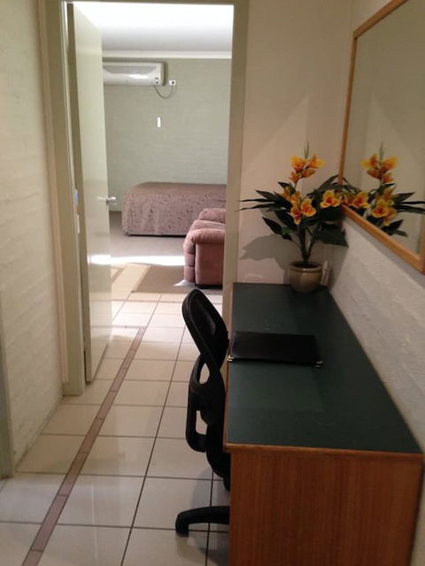 Francis Phillip Motor Inn - Port Augusta Accommodation 6