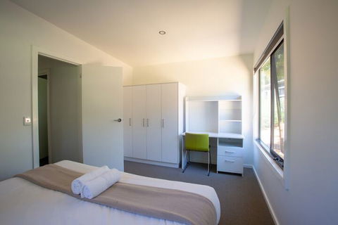 Halls Gap Lakeside Tourist Park - Port Augusta Accommodation 7