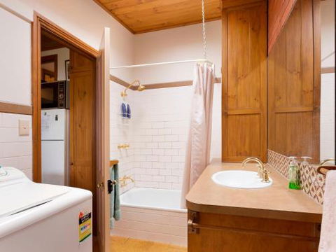 Maldon Cottage - Port Augusta Accommodation 5