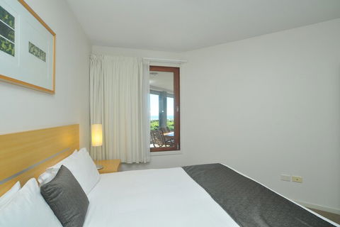 Lennox Holiday Apartments - Port Augusta Accommodation 3
