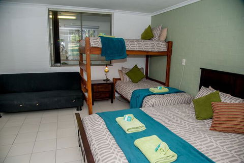 Sinclairs Country Retreat - Port Augusta Accommodation 5
