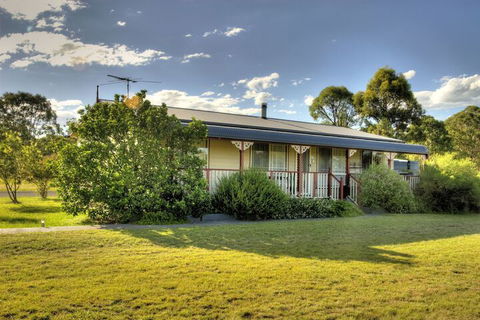Cottages On Lovedale - Port Augusta Accommodation 3