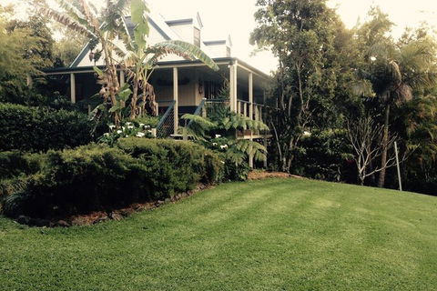 Jacaranda Cottages - Port Augusta Accommodation 2