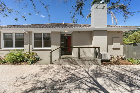 BOUTIQUE STAYS - Sandy Breeze 1 - Port Augusta Accommodation 0