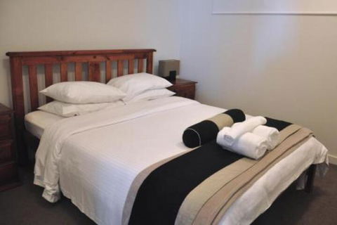 Astra Collins St. Docklands - Port Augusta Accommodation 7