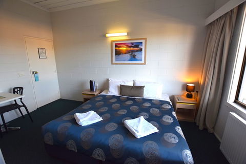 Alpine Resort Motel - Port Augusta Accommodation 3