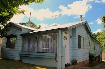 Mountain Top Holiday Home - Port Augusta Accommodation 1