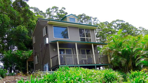 Maleny Luxury Cottages - Port Augusta Accommodation 4