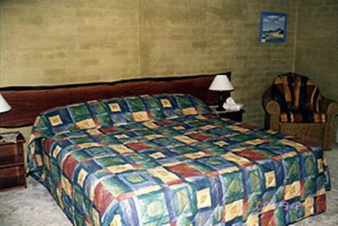 Smoky Cape Retreat - Port Augusta Accommodation 3