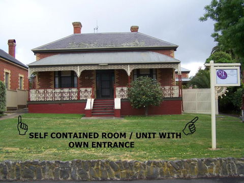 RJs Bed & Breakfast - Port Augusta Accommodation 4
