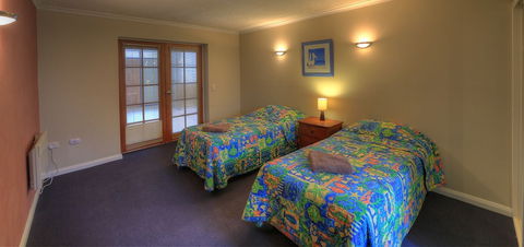 Ultimate Holiday Apartments - Port Augusta Accommodation 5