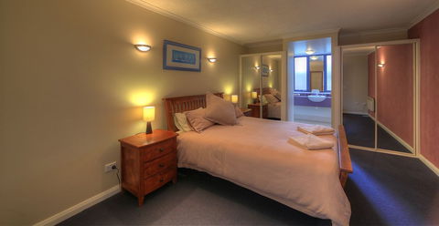 Ultimate Holiday Apartments - Port Augusta Accommodation 6