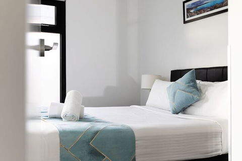 RNR Serviced Apartments North Melbourne - Port Augusta Accommodation 6