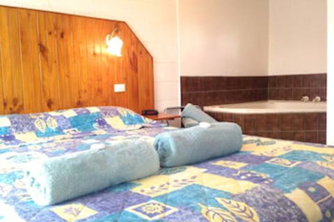 Pelicans Motel San Remo - Port Augusta Accommodation 1