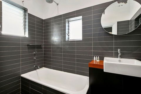 Jacques Avenue - Port Augusta Accommodation 7