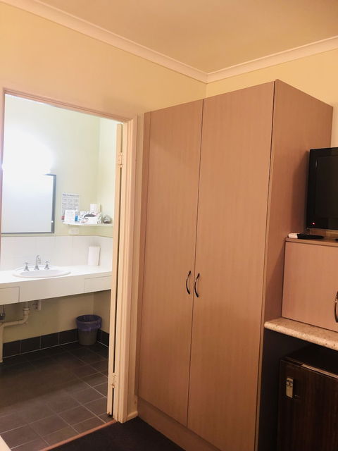Biloela Centre Motel - Port Augusta Accommodation 5