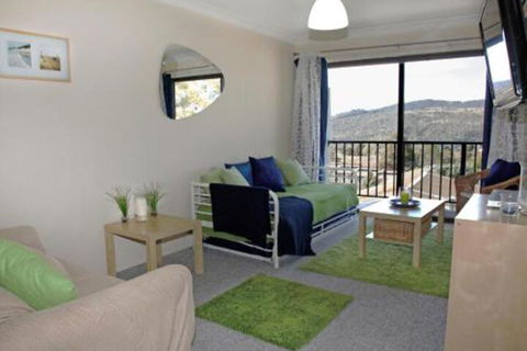 Balaton 4 - Port Augusta Accommodation 1