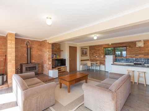 Winterwood - Port Augusta Accommodation 3
