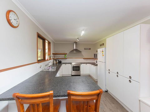 Winterwood - Port Augusta Accommodation 6