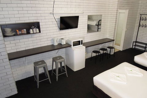 Jackaroo Apartments - Port Augusta Accommodation 4