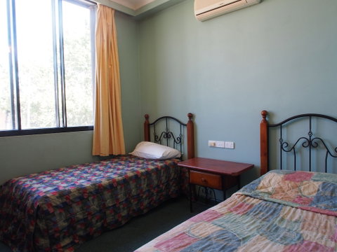 Harp Hotel - Port Augusta Accommodation 1