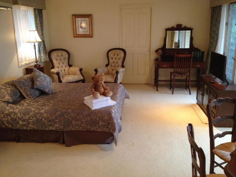 Highwood Park B & B Guest Lodge - Port Augusta Accommodation 4