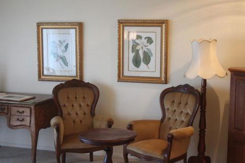 Highwood Park B & B Guest Lodge - Port Augusta Accommodation 2