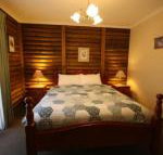 Halls Gap Log Cabins - Port Augusta Accommodation