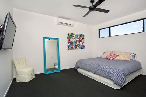 Zebula Gloucester - Port Augusta Accommodation 4