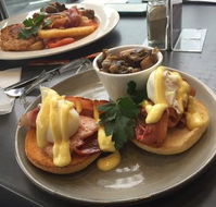 Groove Train - Port Augusta Accommodation
