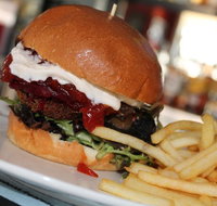 Bullpen Sports Diner - Port Augusta Accommodation