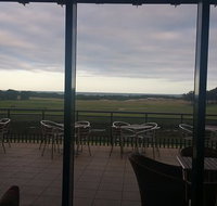 Foreshore Brasserie- Wollongong Golf Club - Port Augusta Accommodation