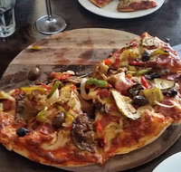 Giuliani's Family Pizzeria - Port Augusta Accommodation