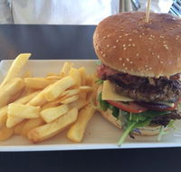 Jules by the Lake Cafe - Port Augusta Accommodation