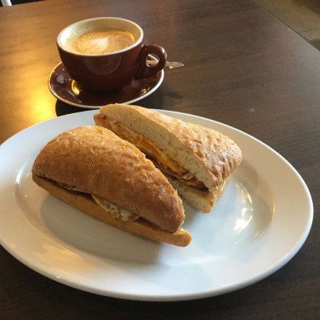 HCafe Quakers Court - Port Augusta Accommodation 0