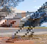 Pretty Pine Hotel - Port Augusta Accommodation
