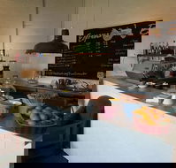 Tractor Espresso Bar - Port Augusta Accommodation