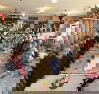 Purple People Feeder Cafe - Port Augusta Accommodation