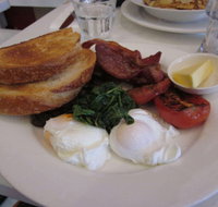 Chicken and Fishhead - Port Augusta Accommodation